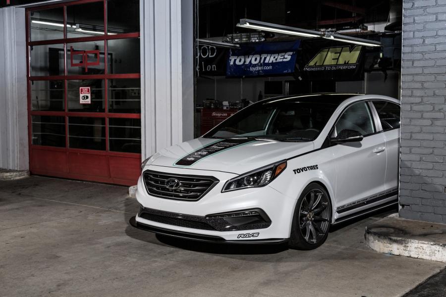  Hyundai Sonata JP Edition 2015 года  (фото 8 из 26)